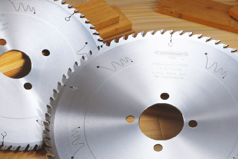 Upgrade your table saw with high-quality blades from DINGCHANG-TOOL. Our blades are designed to cut through various materials with precision and efficiency. Perfect for woodworking projects.