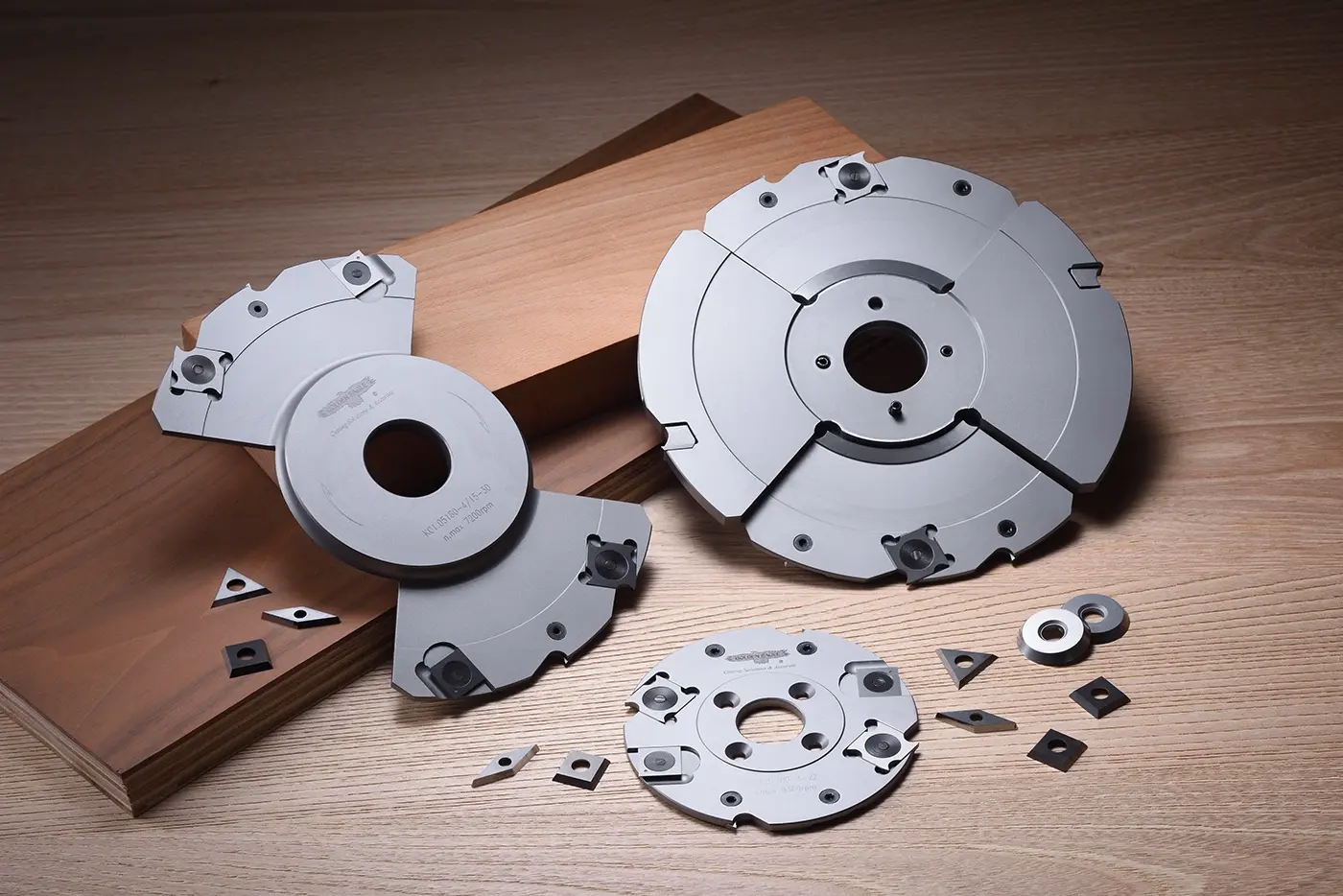 Adjustable Grooving Cutterhead